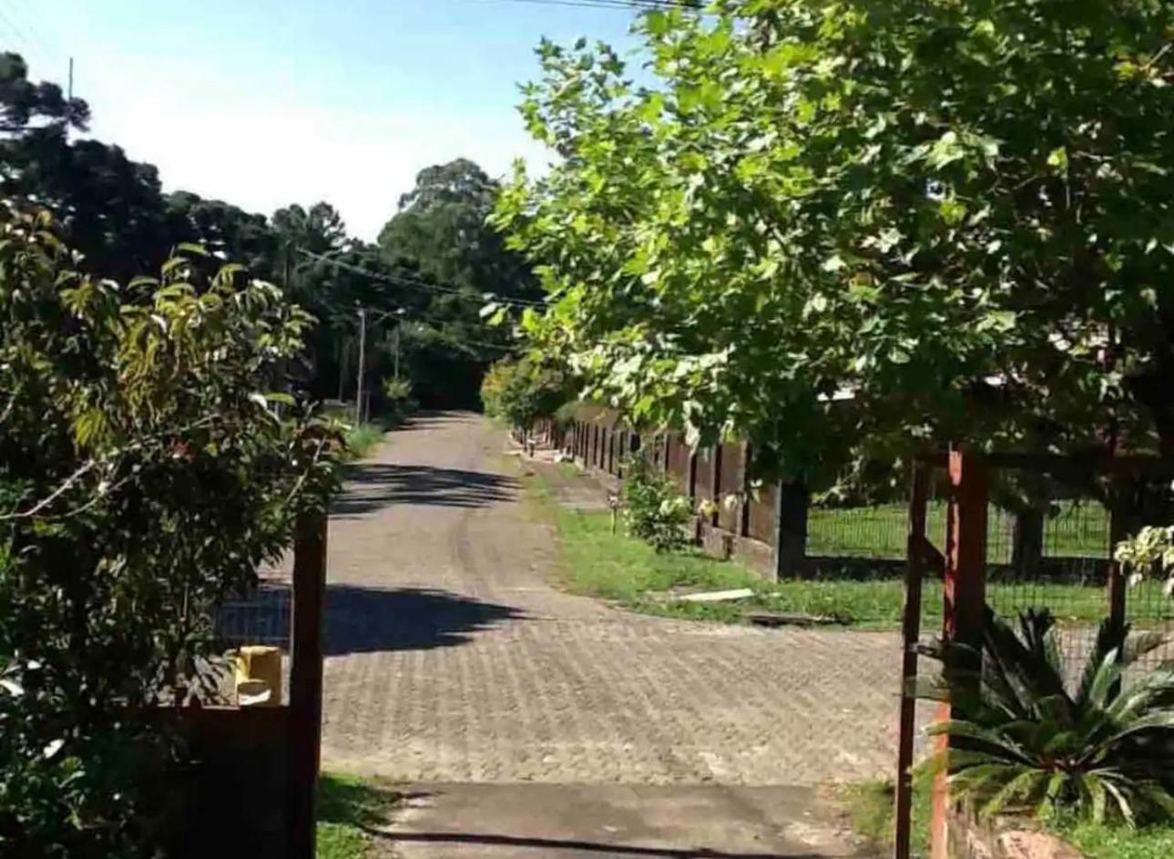 Hospedagem Da Dona Carla Canela Zewnętrze zdjęcie