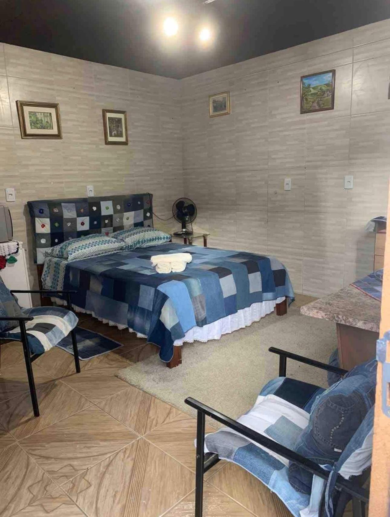 Hospedagem Da Dona Carla Canela Zewnętrze zdjęcie